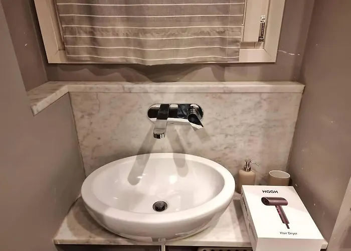 Gazzana Corner House Apartment