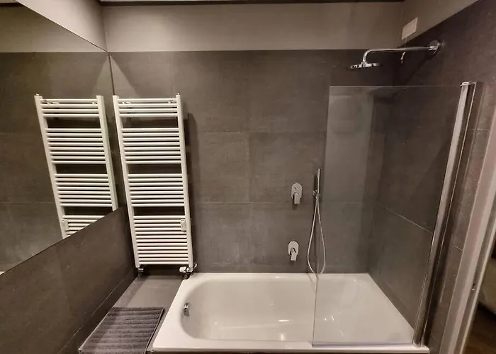 Gazzana Corner House Apartment